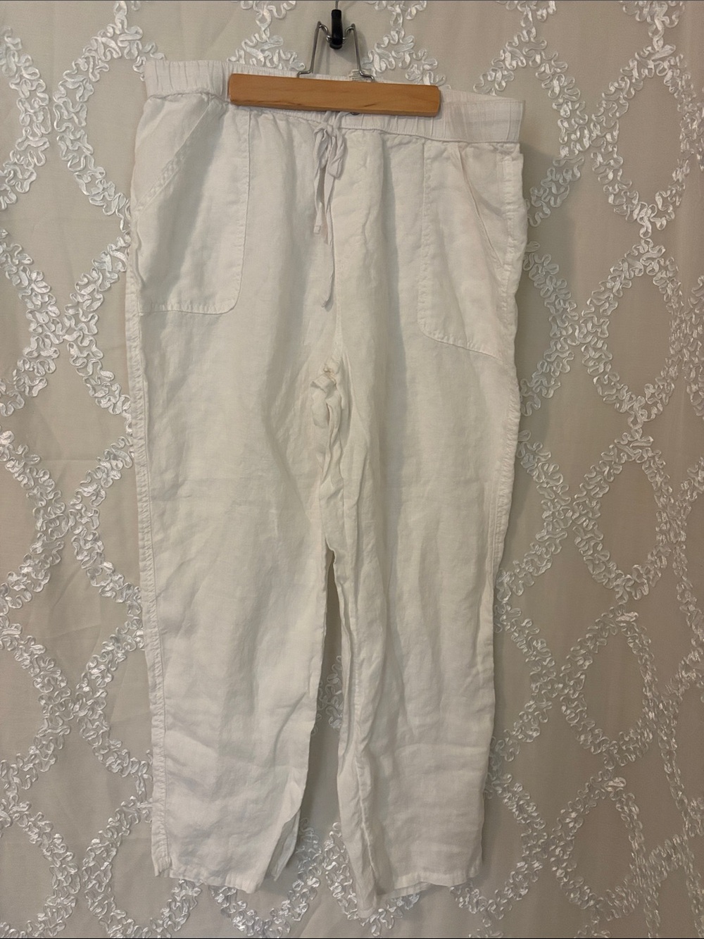 Women’s White Drawstring Linen Pants